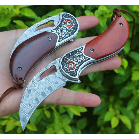 Damascus Steel Seahorse Handmade Hunting Folding Blade Knives Ideal for Survival Camping Outdoor UD406669